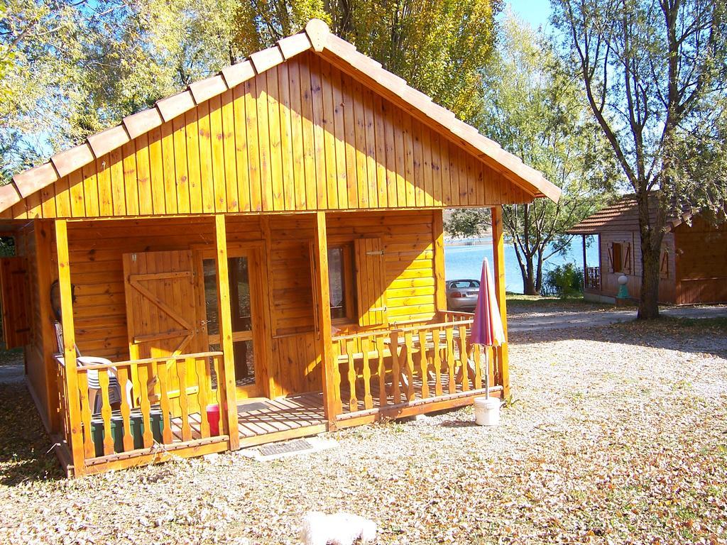 Camping La Motte Flottante La Freissinouse Extérieur photo