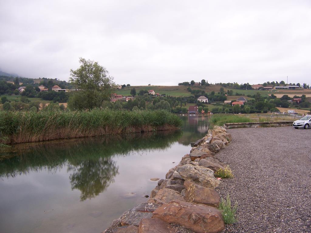 Camping La Motte Flottante La Freissinouse Extérieur photo