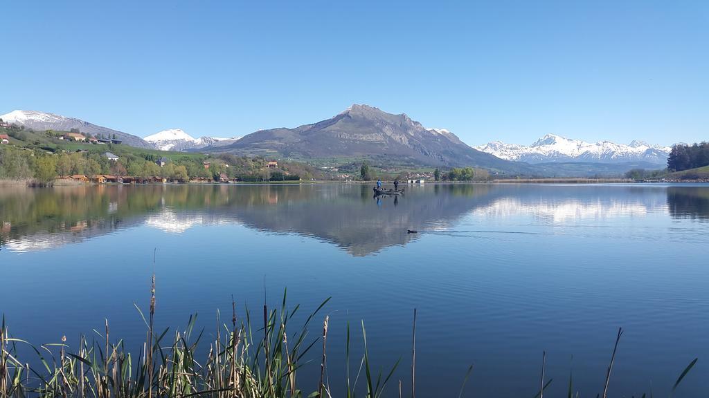 Camping La Motte Flottante La Freissinouse Extérieur photo